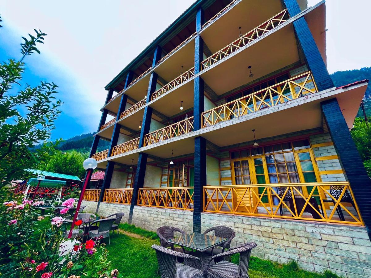Naina Spring Resort, Manali - Away From City Hustle Eksteriør billede